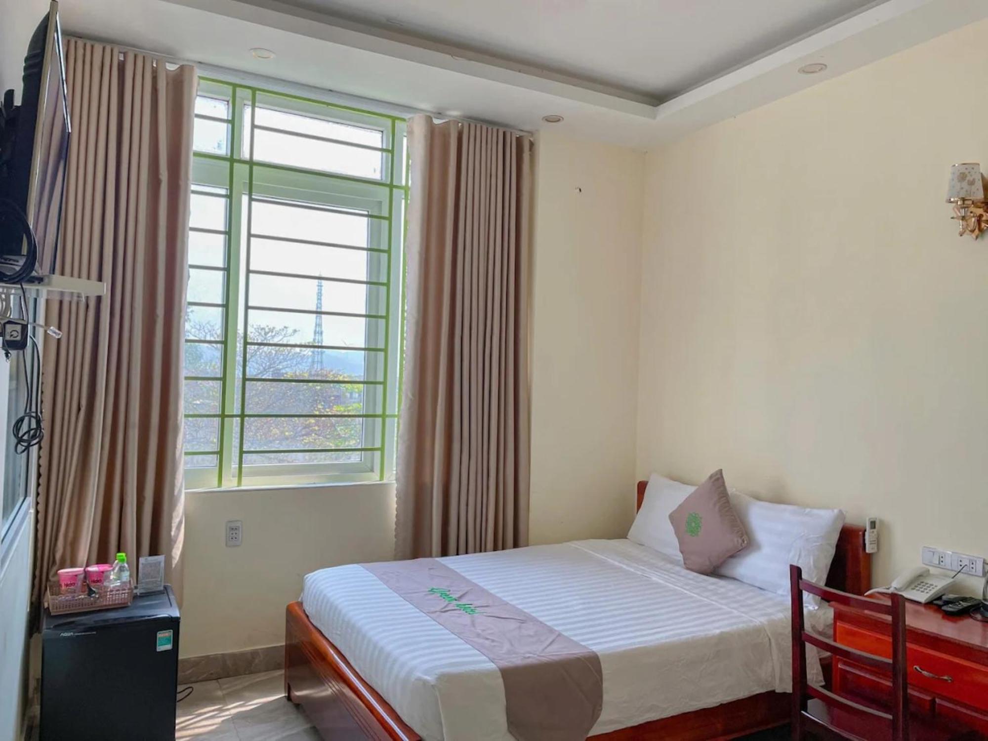 Khach San Green Khe Sanh Chau Lang Chanh Exteriör bild